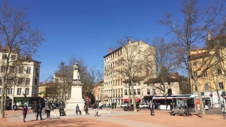 Le Jardin Croix Roussien Apartment Lyon Ngoại thất bức ảnh